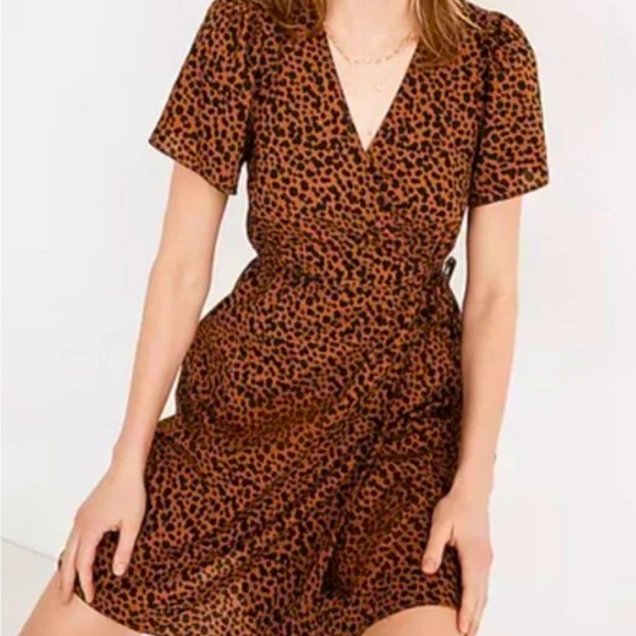 EUC Madewell Wrap Mini Dress - Picture 1 of 1
